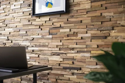 Use Reclaimed Wood Panels